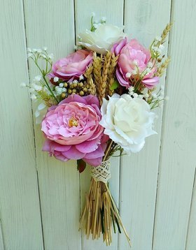 Bukiet - sztuczne kwiaty peonie gipsówka i kłosy zbóż 45 cm