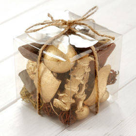 Arrangement of dried fruits 10/10 cm - gold/natural