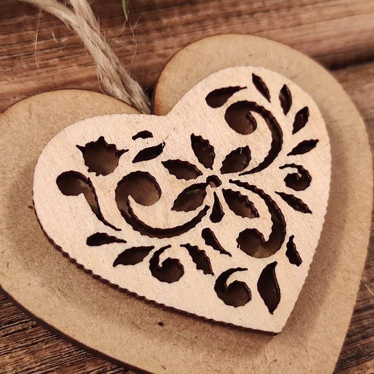 Christmas tree pendants, natural pendants Hearts 3 pcs / pack 