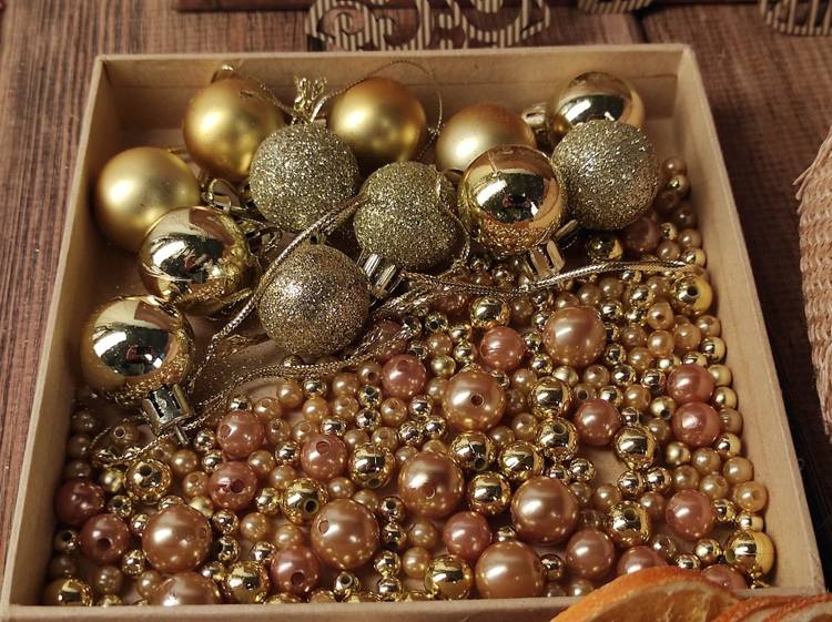 WEIHNACHTEN DIY Girlande Kopfschmuck DIY Kerze GOLD