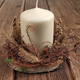 Decoration with a candle on wood 12 cm