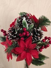 Classic Christmas bouquet 45 cm