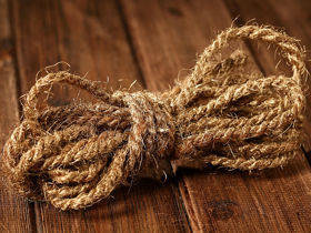 Golden decorative cord 250 cm