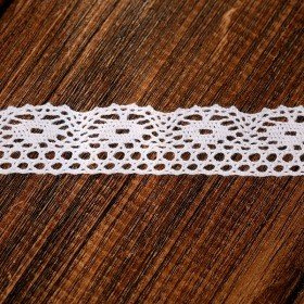 Cotton lace white, 20 mm length 200 cm