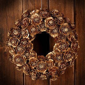 Wreath of Gold Cedar Wood Roses ca. 30cm